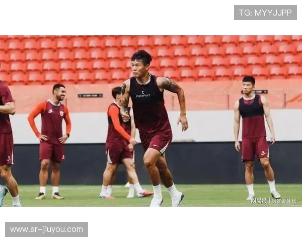 海港后卫李昂合同期满离队，年轻化战略加速推进